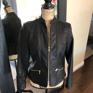 Chic classic Leatherette black Jacket Sz Ps